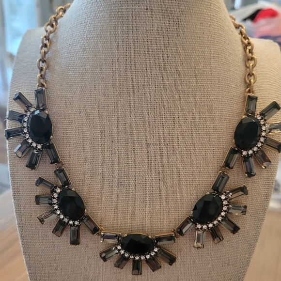 J Crew Statement Necklace - Picture 1 of 5